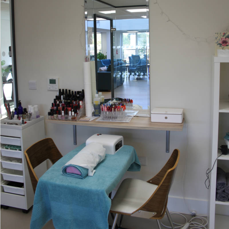 Cornell Salon